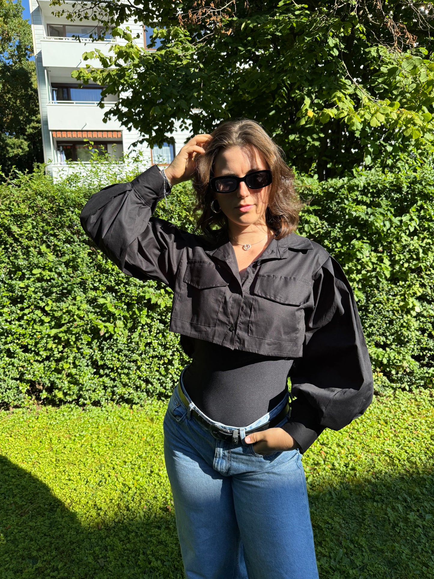 Cropped Hemd „Black Elegance“